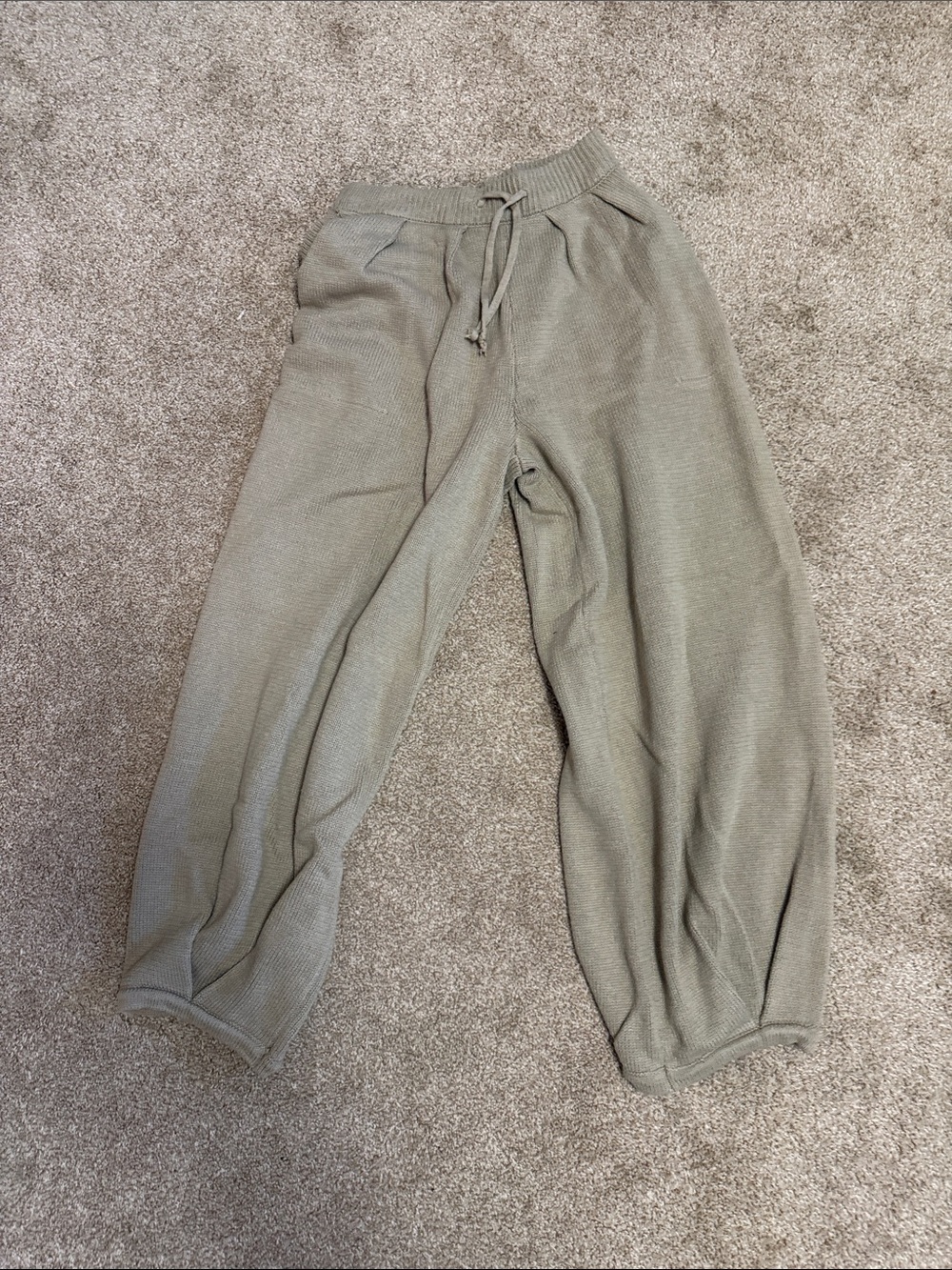 Cozy Knit Drawstring Jogger Pants in Olive
